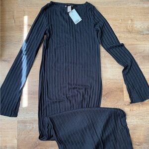 H&M Black Ribbed Maxi Dress